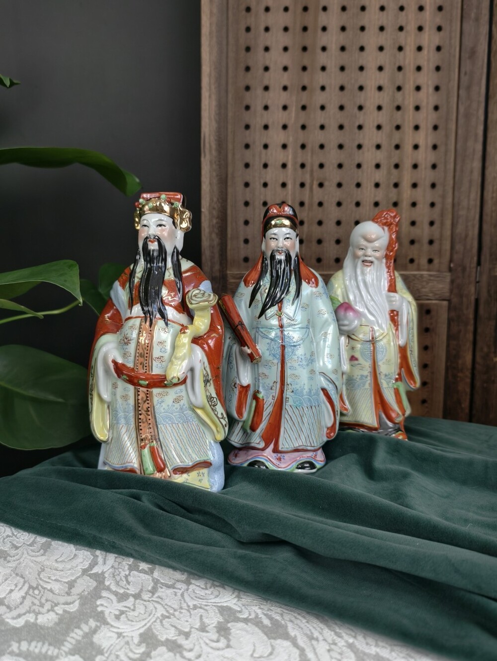 Chinese Porcelain 福禄寿 "Fu Lu Shou" Three Star Gods Figurine Set